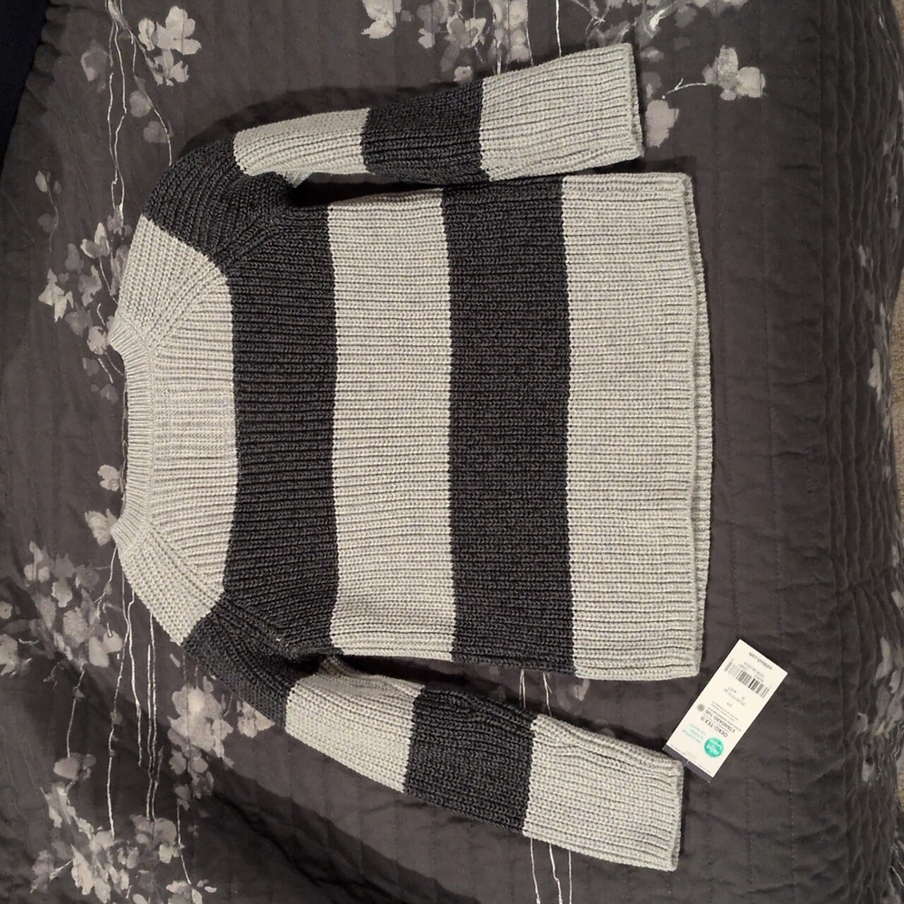 OshKosh Sweater Toddler Size 3T - Picture 2 of 6